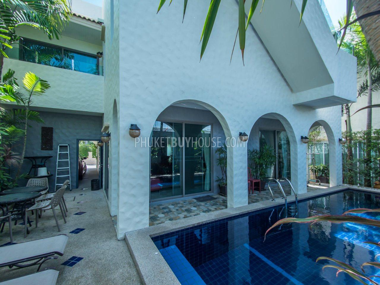 RAW6092: Beautiful 3 (up to 5) bedrooms Villa in Rawai with office and gym. Photo #4