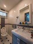RAW6092: Beautiful 3 (up to 5) bedrooms Villa in Rawai with office and gym. Thumbnail #5