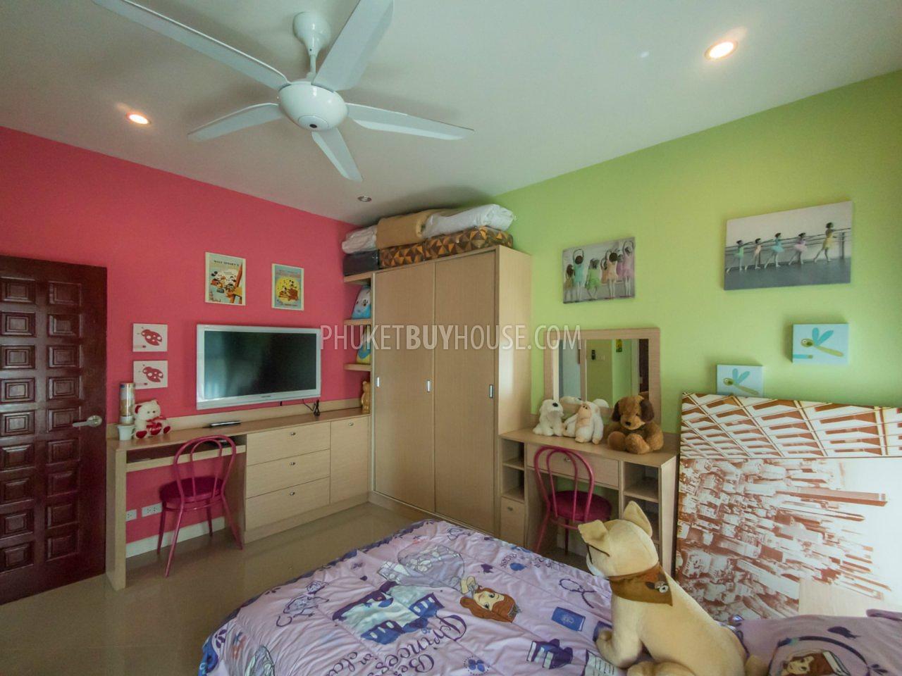 RAW6092: Beautiful 3 (up to 5) bedrooms Villa in Rawai with office and gym. Фото #16