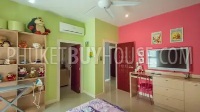 RAW6092: Beautiful 3 (up to 5) bedrooms Villa in Rawai with office and gym. Photo #17
