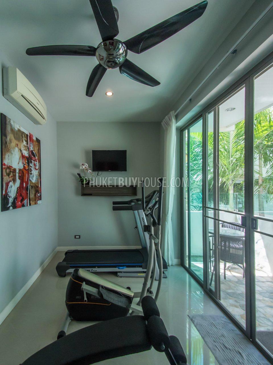 RAW6092: Beautiful 3 (up to 5) bedrooms Villa in Rawai with office and gym. Фото #18