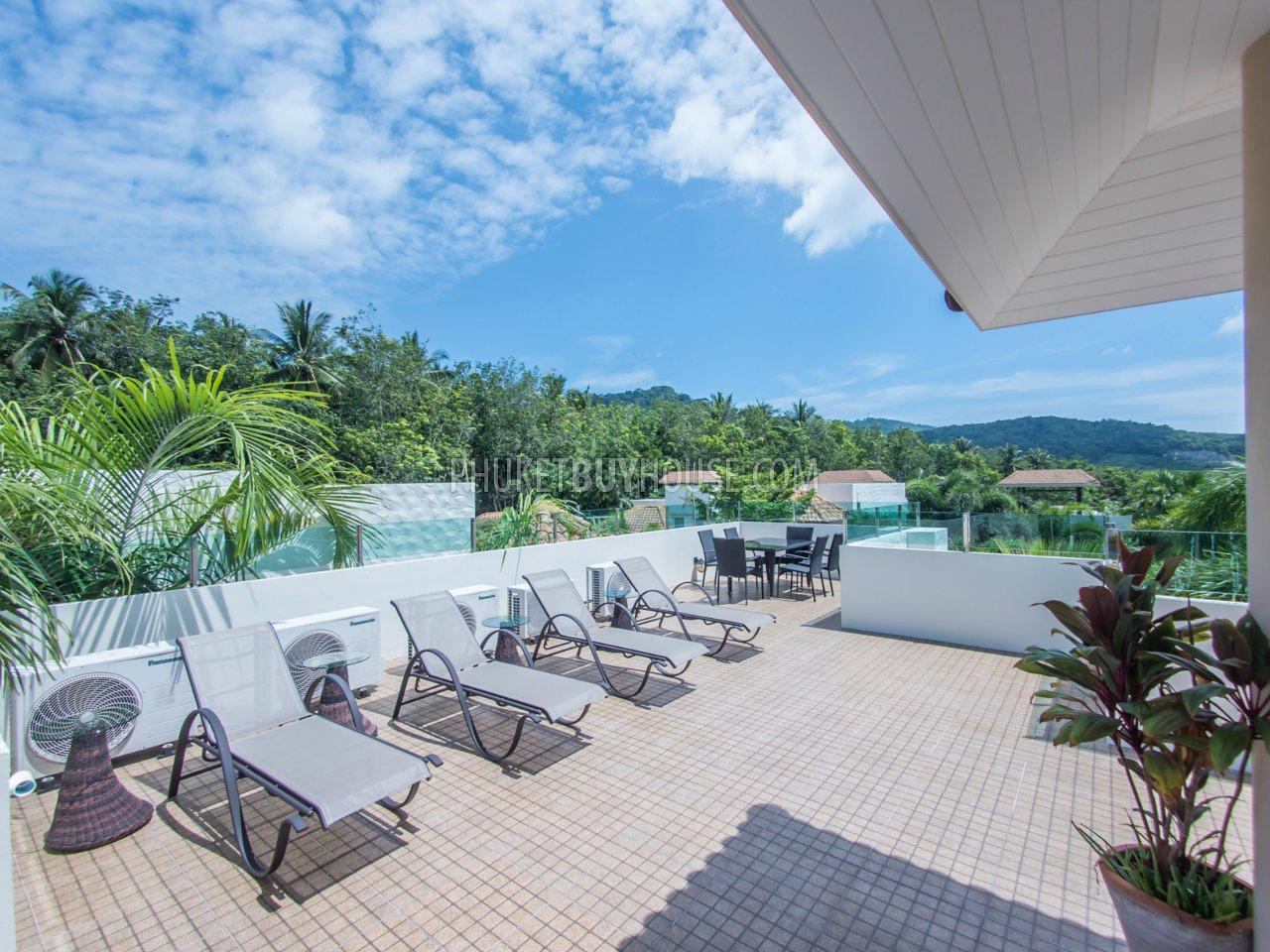 RAW6092: Beautiful 3 (up to 5) bedrooms Villa in Rawai with office and gym. Photo #23