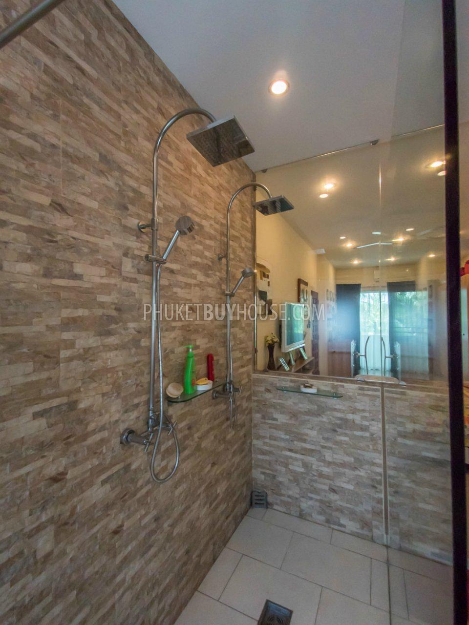 RAW6092: Beautiful 3 (up to 5) bedrooms Villa in Rawai with office and gym. Photo #37