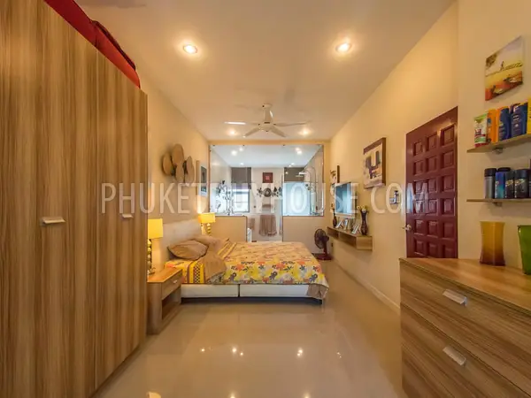 RAW6092: Beautiful 3 (up to 5) bedrooms Villa in Rawai with office and gym. Photo #42