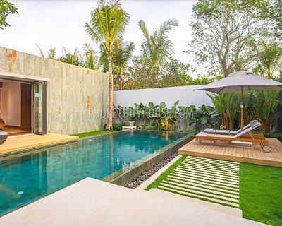 BAN6093: 3-Bedroom Pool Villa in Modern Balinese style in Bang Tao. Photo #4