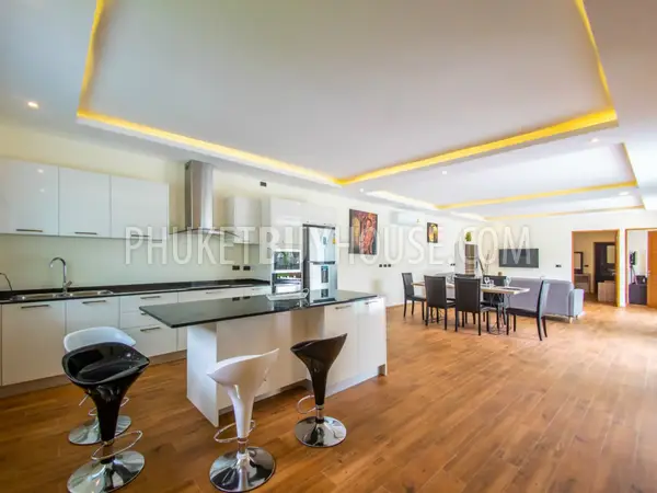 KAM6143: Spacious Villa in Kamala. Photo #2