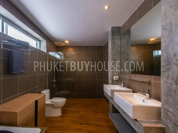 KAM6143: Spacious Villa in Kamala. Photo #16