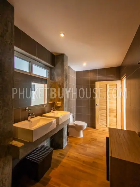 KAM6143: Spacious Villa in Kamala. Photo #26