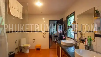 RAW6144: 3-bedroom Villa on a huge plot of land in the Rawai area. Photo #13