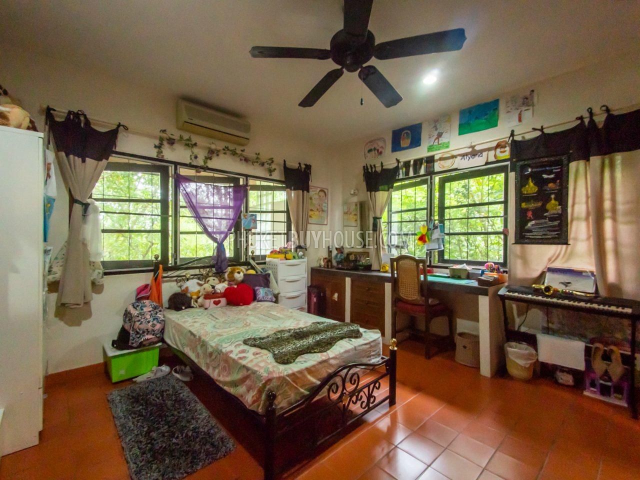 RAW6144: 3-bedroom Villa on a huge plot of land in the Rawai area. Photo #14