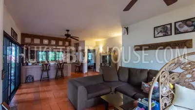 RAW6144: 3-bedroom Villa on a huge plot of land in the Rawai area. Photo #19