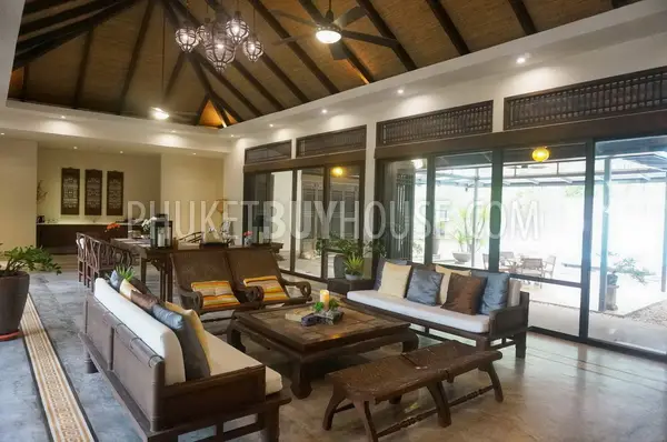 TAL6148: Four-Bedroom Villa with Pool in Paklok area. Photo #5