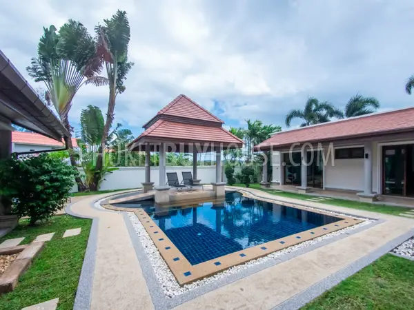 TAL6151: The Magic Villa in Thalang. Photo #21