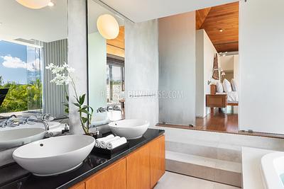 KAM6122: Luxury Villa with panoramic views of the Ocean and Patong Bay. Photo #32