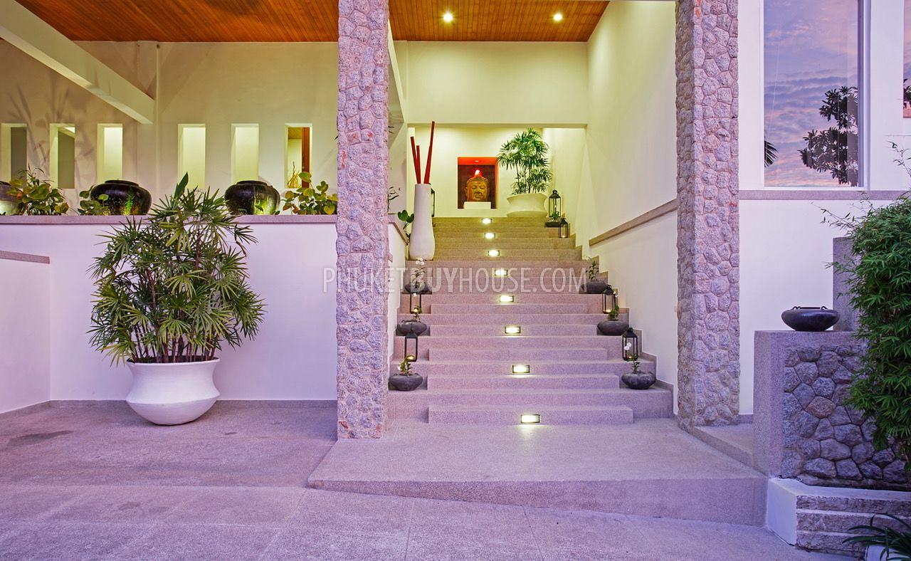 SUR6123: Luxury Villa on Surin with inconceivable view. Photo #8