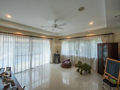 KOH6127: Beautiful 5 Bedroom family House in Koh Kaew. Photo #4