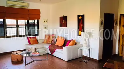 RAW6171: Sunny Two-Bedroom Villa in Rawai. Photo #1