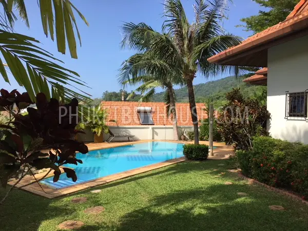 RAW6171: Sunny Two-Bedroom Villa in Rawai. Fotoğraf #17