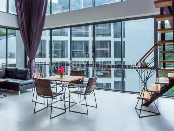 KAM6173: Penthouse with partial sea view in Kamala. Photo #1