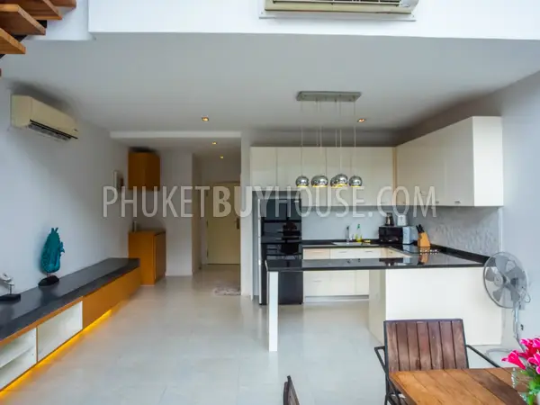 KAM6173: Penthouse with partial sea view in Kamala. Photo #8