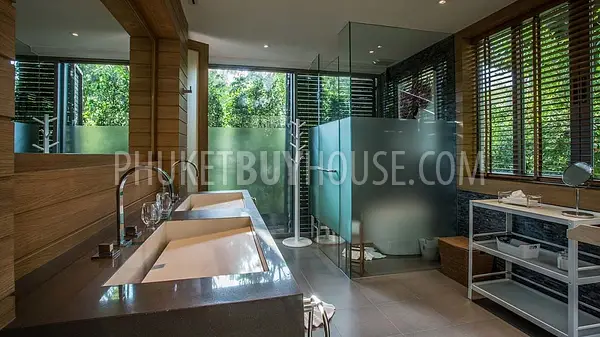 LAY6180: Charming villa with indescribable sea views in the silence of a tropical forest near Layan Beach. Photo #8