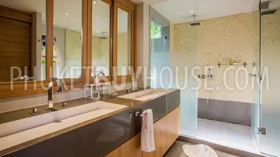 LAY6180: Charming villa with indescribable sea views in the silence of a tropical forest near Layan Beach. Photo #14