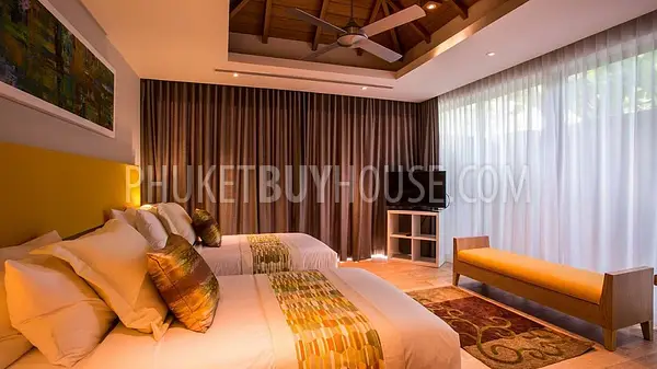 LAY6180: Charming villa with indescribable sea views in the silence of a tropical forest near Layan Beach. Photo #15