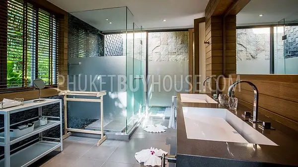 LAY6180: Charming villa with indescribable sea views in the silence of a tropical forest near Layan Beach. Photo #22