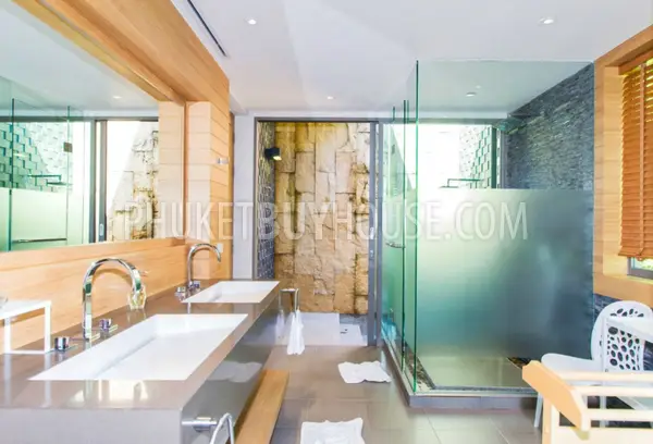 LAY6181: Villa with amazing views of the green valley and the endless sea in the area of ​​Layan Beach. Photo #33
