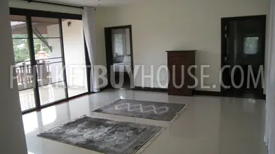 BAN6164: 5 Bedroom Villa with magic lake view in Laguna. Fotoğraf #18