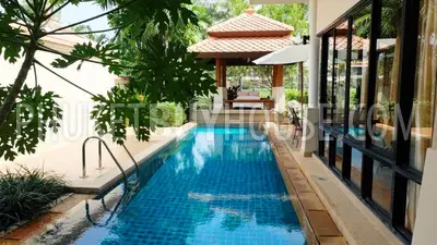 BAN6165: Spacious Townhome with private pool and lake view in Laguna area. Fotoğraf #1