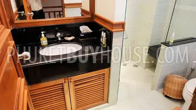 BAN6165: Spacious Townhome with private pool and lake view in Laguna area. Fotoğraf #14