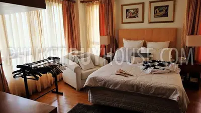 BAN6165: Spacious Townhome with private pool and lake view in Laguna area. Fotoğraf #16