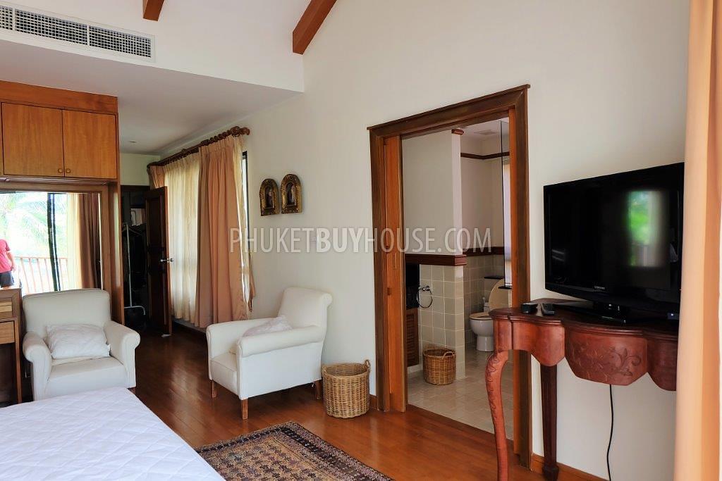 BAN6165: Spacious Townhome with private pool and lake view in Laguna area. Photo #20