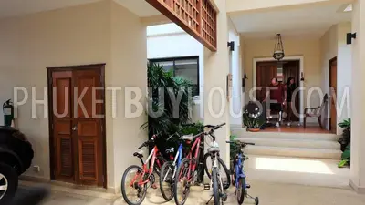 BAN6165: Spacious Townhome with private pool and lake view in Laguna area. Fotoğraf #28