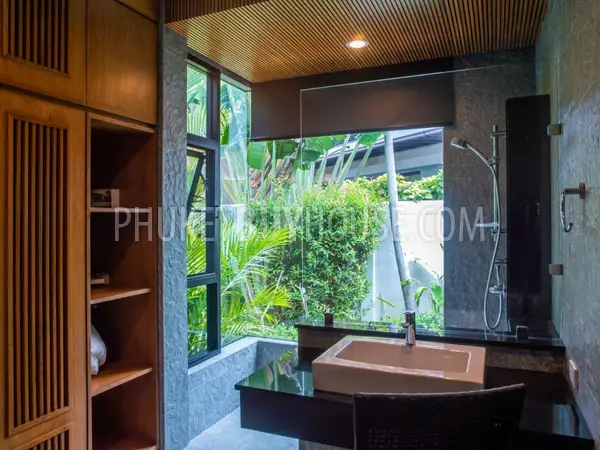 NAI6210: Three Bedroom Tropical Villa near by Nai Harn Beach. Photo #23