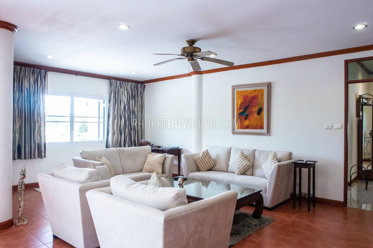 BAN6220: Cozy House with a Magical View and 3+1 Bedrooms in Laguna area. Photo #30