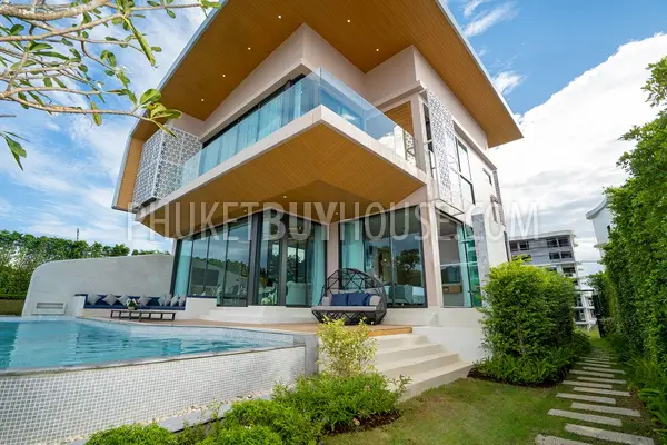 RAW6227: Elegant Modern Villa within Walking Distance to the Sea in Rawai Area. Photo #7