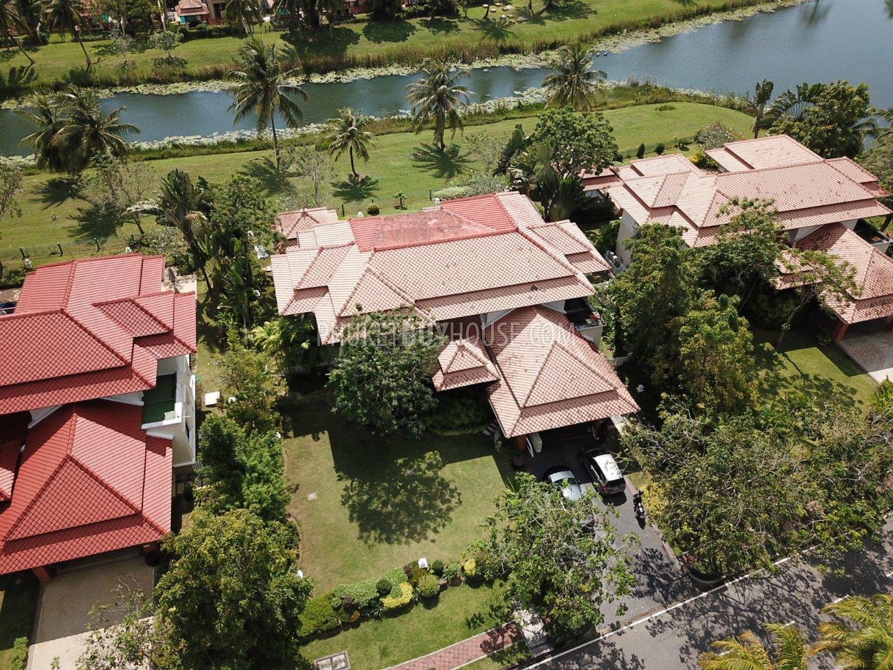 BAN6199: Villa by the lake in the most prestigious area of ​​Phuket, near Bang Tao beach. Photo #2