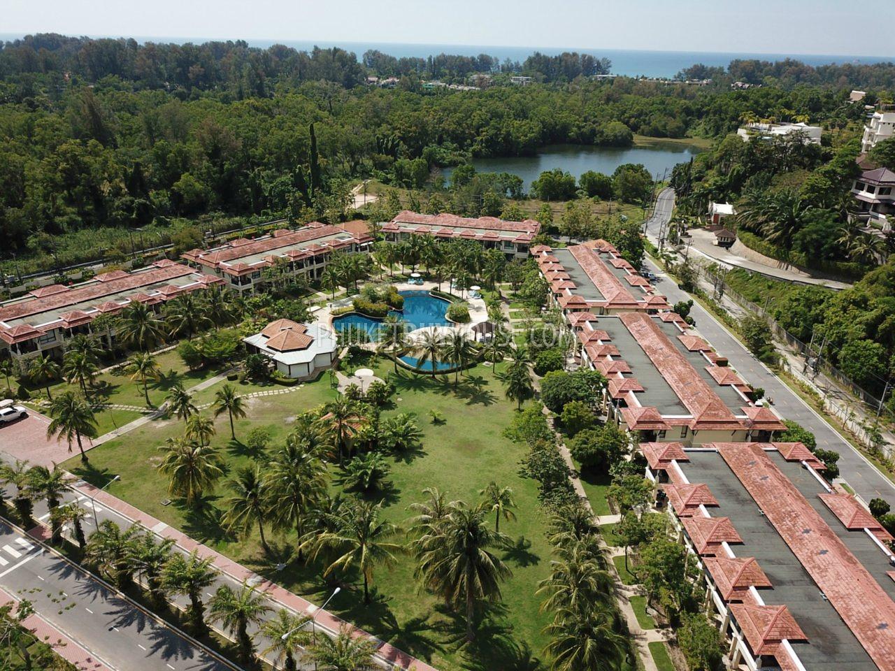 BAN6199: Villa by the lake in the most prestigious area of ​​Phuket, near Bang Tao beach. Photo #3