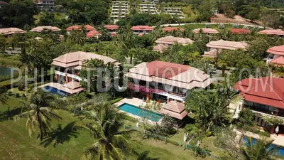 BAN6199: Villa by the lake in the most prestigious area of ​​Phuket, near Bang Tao beach. Fotoğraf #5