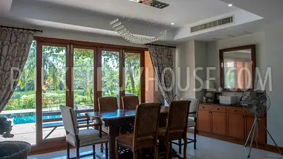 BAN6199: Villa by the lake in the most prestigious area of ​​Phuket, near Bang Tao beach. Fotoğraf #7