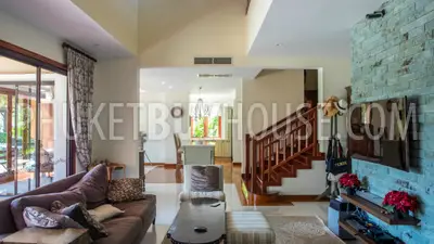 BAN6199: Villa by the lake in the most prestigious area of ​​Phuket, near Bang Tao beach. Fotoğraf #21