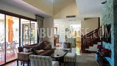 BAN6199: Villa by the lake in the most prestigious area of ​​Phuket, near Bang Tao beach. Fotoğraf #31