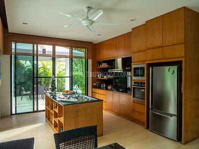 NAI6210: Three Bedroom Tropical Villa near by Nai Harn Beach. Photo #15