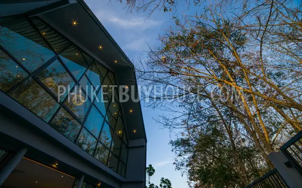 CHE6243: The Project of Cozy Villas in Loft Style Design in the Heart of the Island - Cherng Talay. Fotoğraf #24
