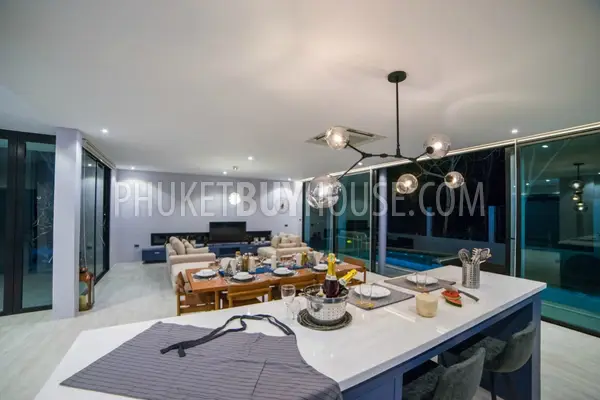CHE6243: The Project of Cozy Villas in Loft Style Design in the Heart of the Island - Cherng Talay. Fotoğraf #40
