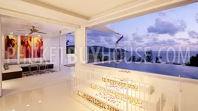KAT6255: Luxury Penthouse on the 1-st Line with a Fantastic Sea View of Kata Bay. Photo #2