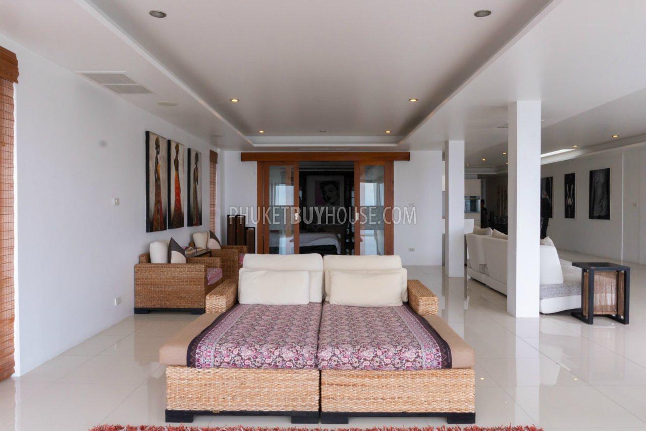 KAT6255: Luxury Penthouse on the 1-st Line with a Fantastic Sea View of Kata Bay. Photo #34