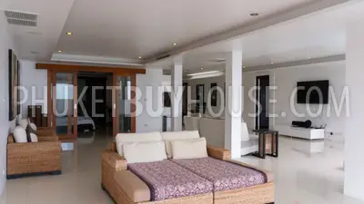 KAT6255: Luxury Penthouse on the 1-st Line with a Fantastic Sea View of Kata Bay. Photo #35